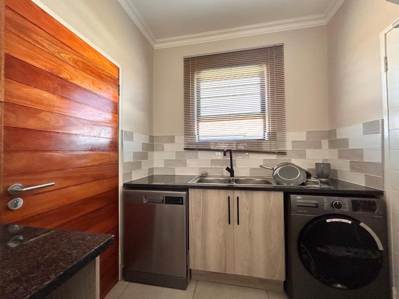 To Let 3 Bedroom Property for Rent in Ngwenya River Estate North West